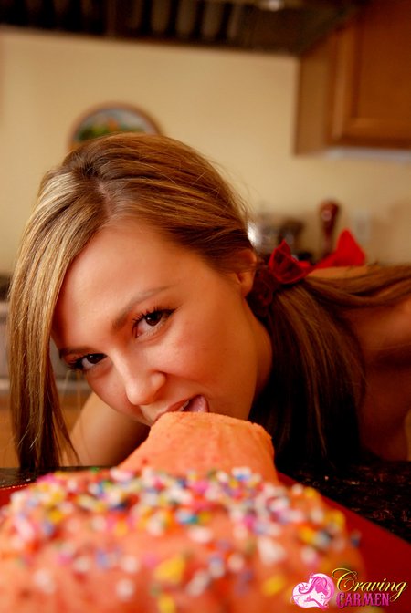 craving-carmen-baking-a-penis-cake-3